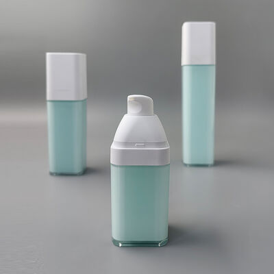 Venta al por mayor de fábrica de lujo 15ml 30ml 50ml botella de bomba sin aire personalizada de alta calidad para champú cuidado personal
