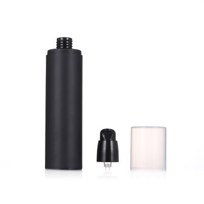 Botella de pulverización de niebla de plástico de PP mate de 120 ml al por mayor con tapa con cepillo para crema facial Loción para el cuidado de la piel Suero